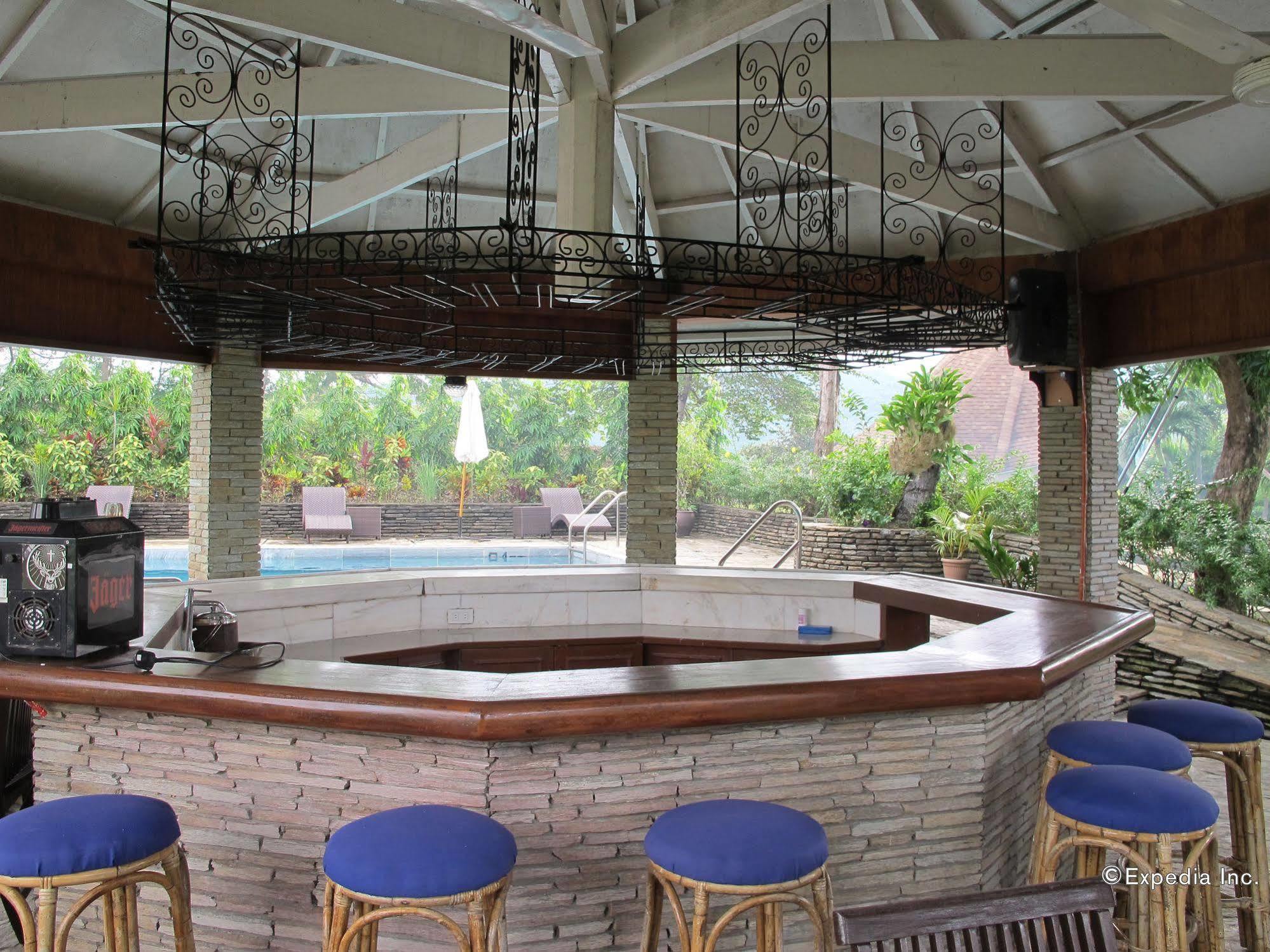 Utopia Resort & Spa Puerto Galera Luaran gambar